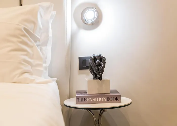 招待所 Clementi Portrait 4*